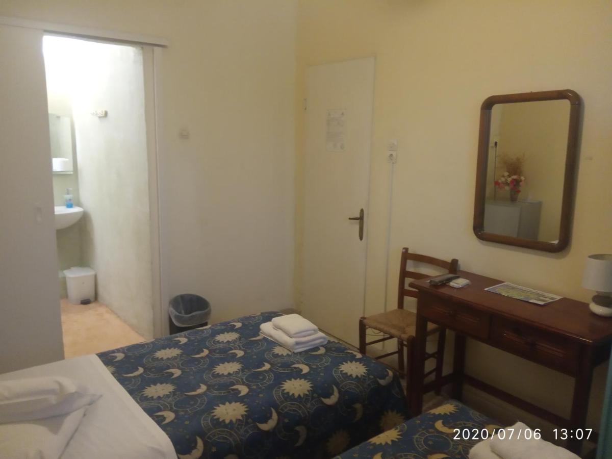 Captain'S Rooms Aegina Luaran gambar