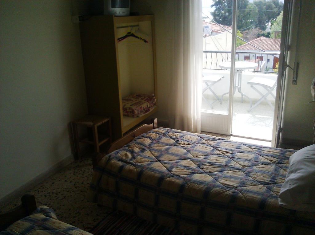 Captain'S Rooms Aegina Luaran gambar