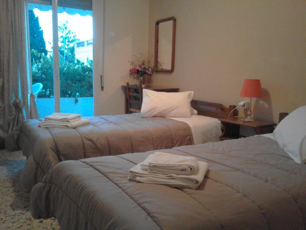 Captain'S Rooms Aegina Luaran gambar