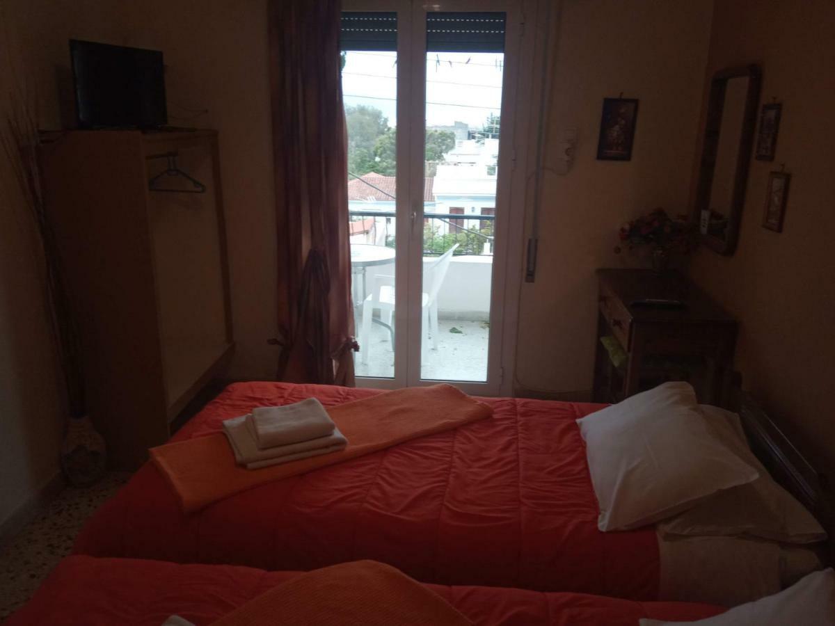 Captain'S Rooms Aegina Luaran gambar